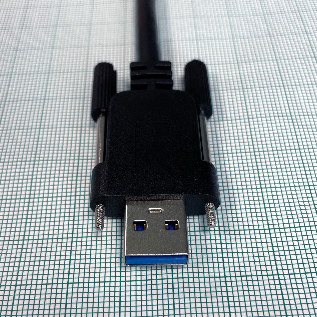 Perspective view of Type A USB 3.0 Vision screw lock connector