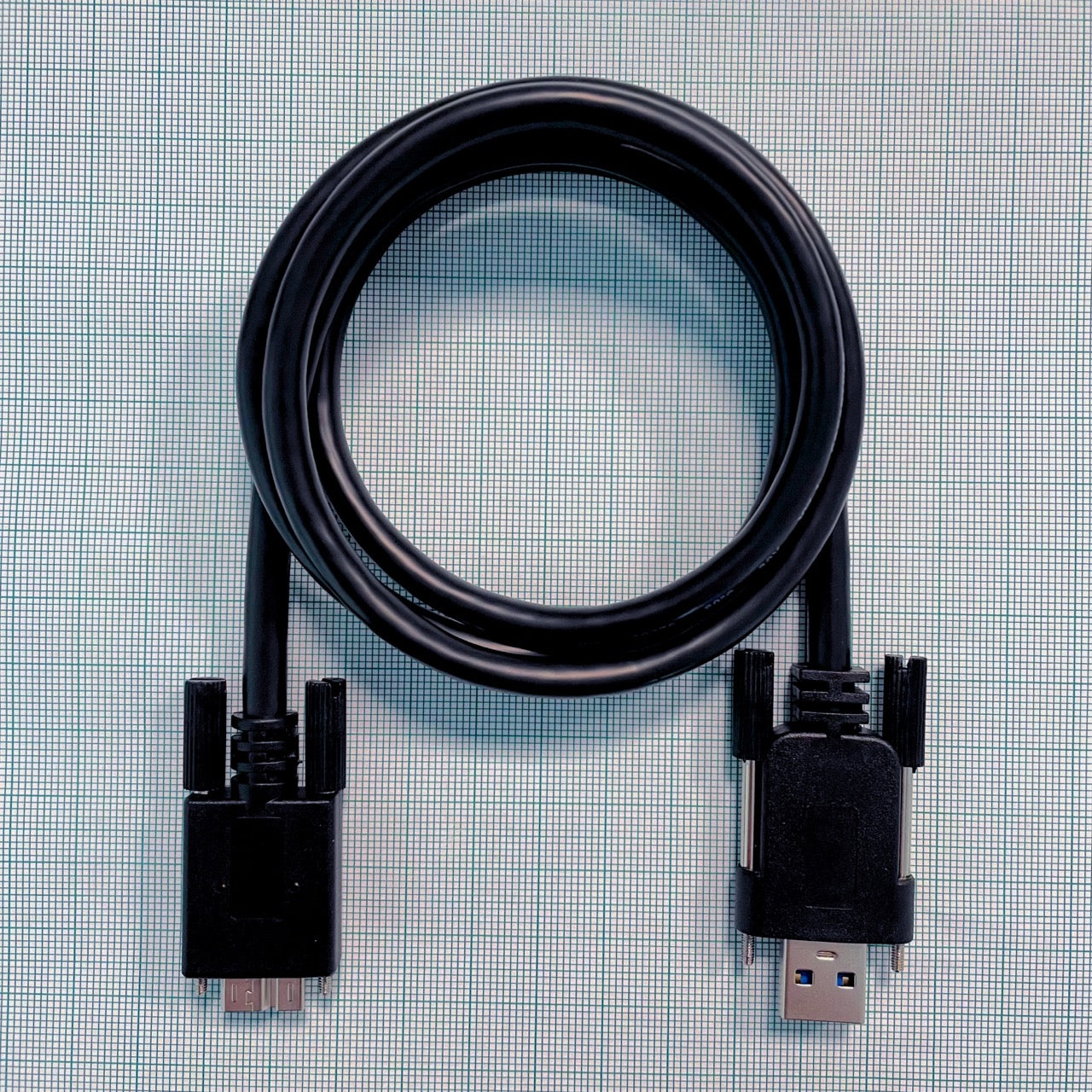 USB 3.0 5Gbps Industrial Screw Locking Cable Type A to Micro B, for connecting the MATT Robot camera to the robot